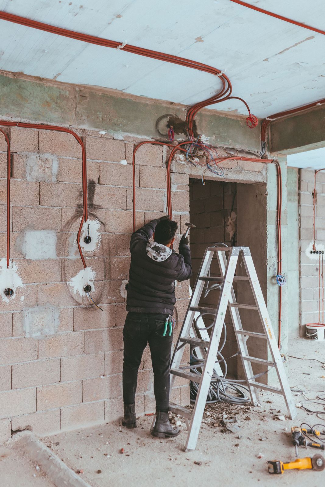 Rénovation électrique dans une maison en travaux à Mont-près-Chambord